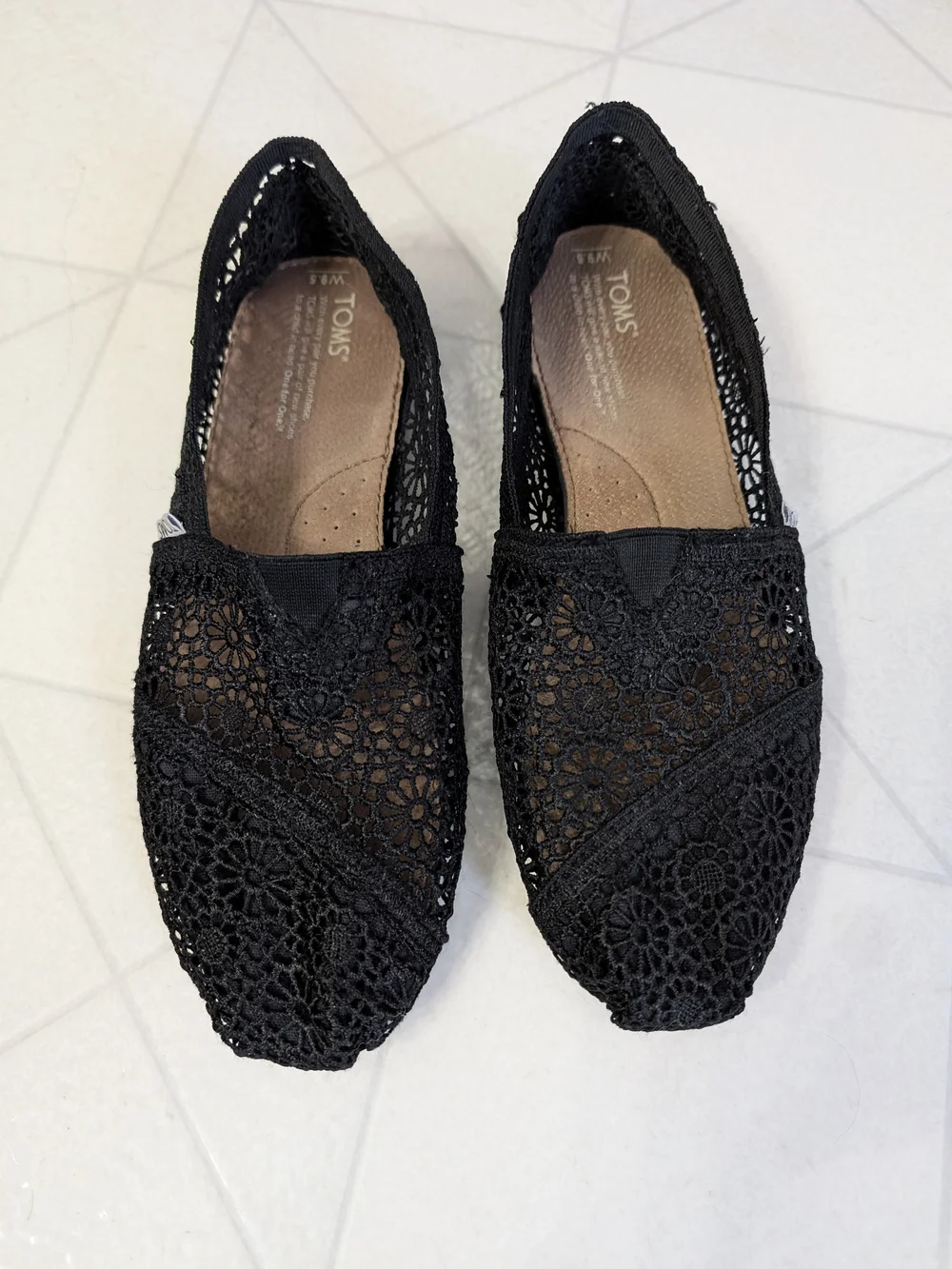 TOMS Women's Black Crochet Slip-On Flats